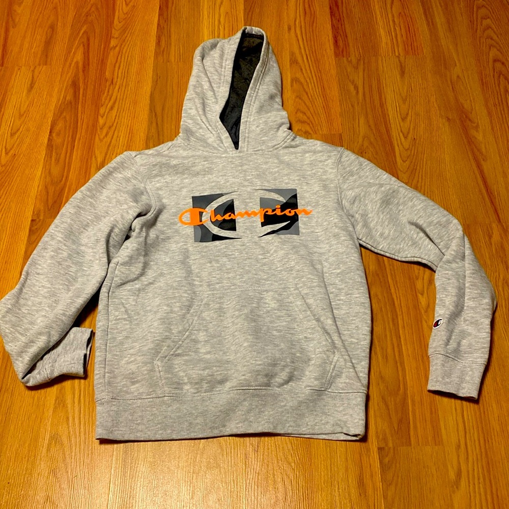 Champion Pull over hoodie